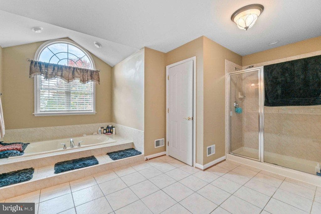 2433 Maxa Meadows Lane photo 39