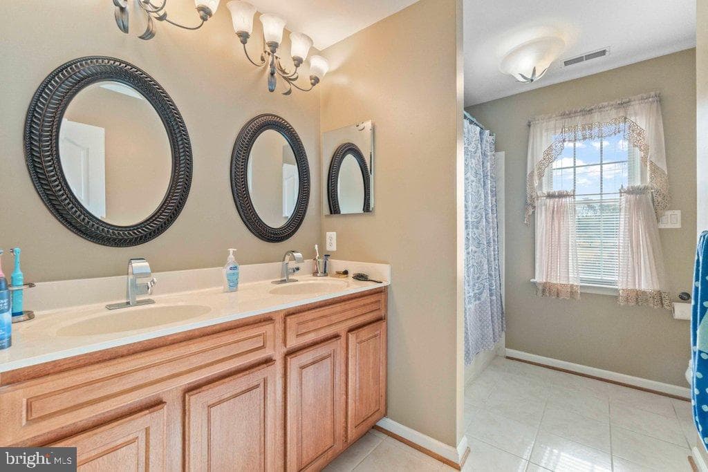 2433 Maxa Meadows Lane photo 45