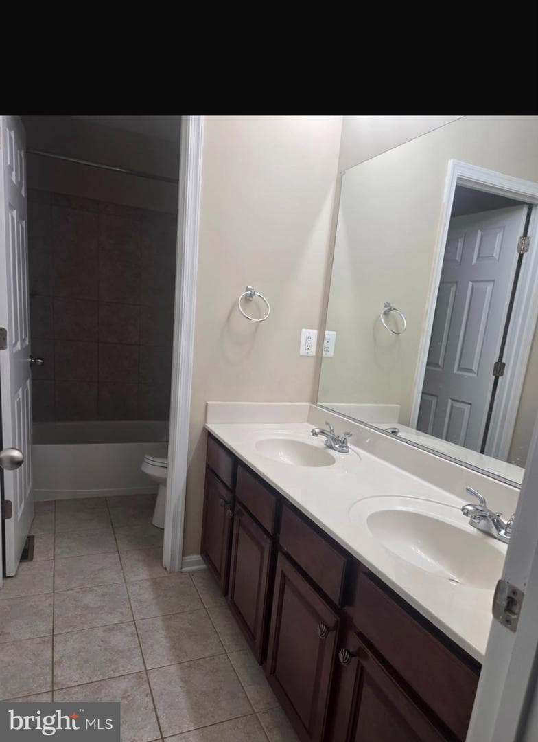 1652 Livingston Drive photo 25