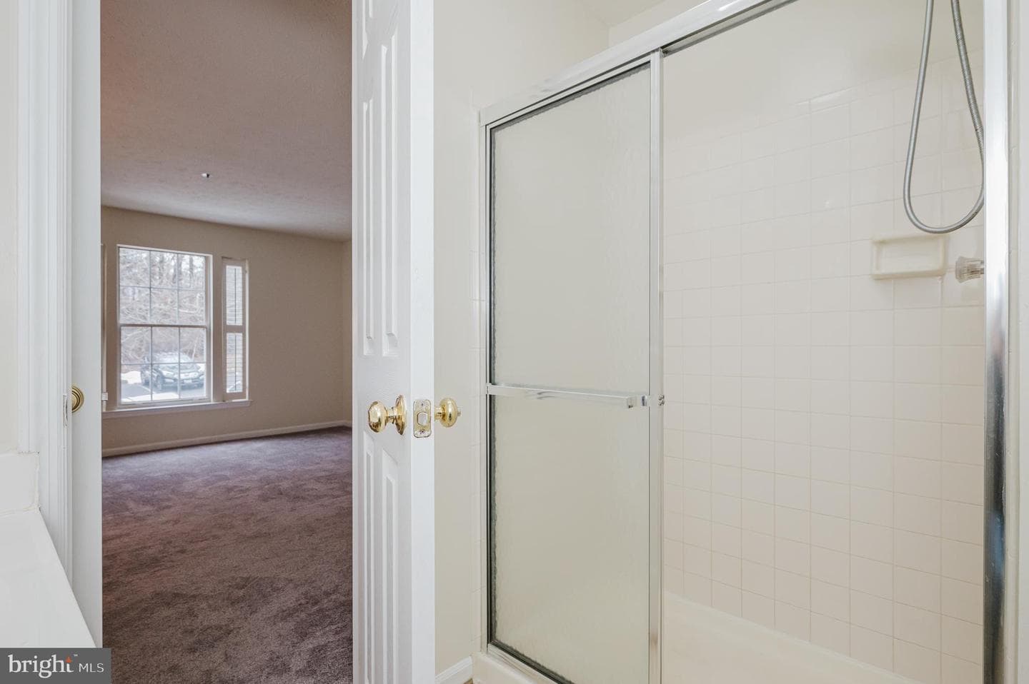 1006 Markham Court #15 photo 34