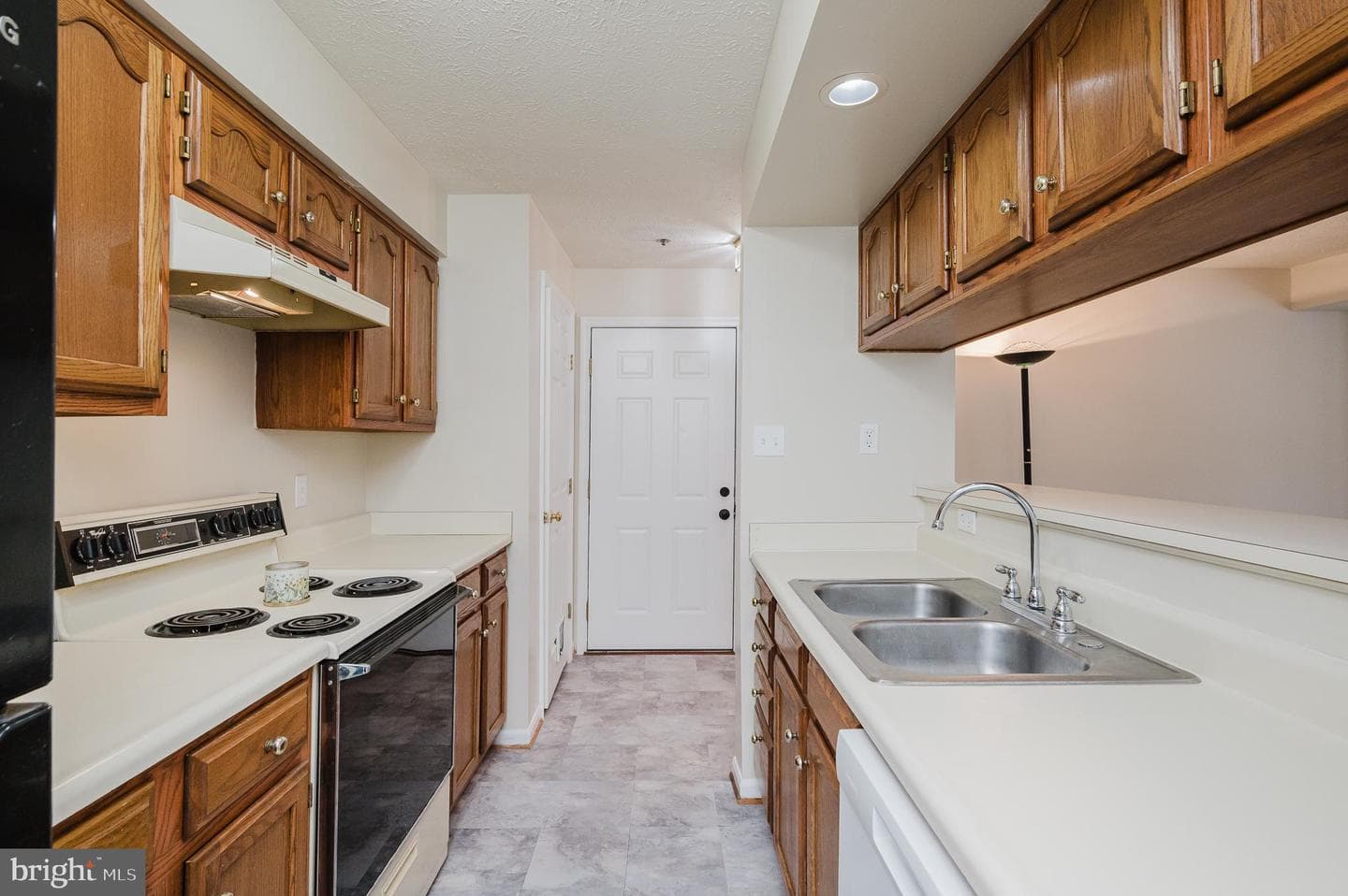 1006 Markham Court #15 photo 9
