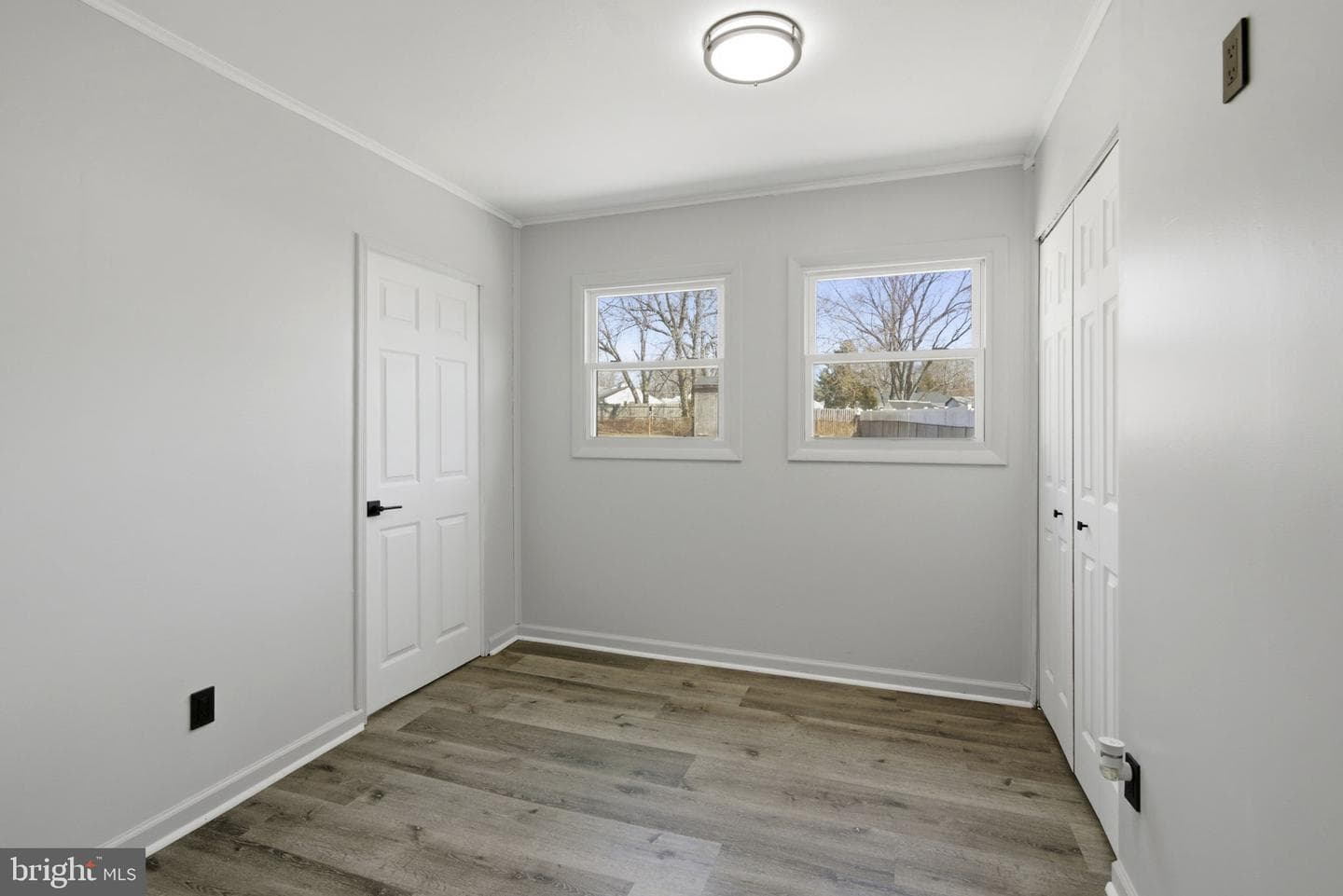 687 Plater Street photo 11