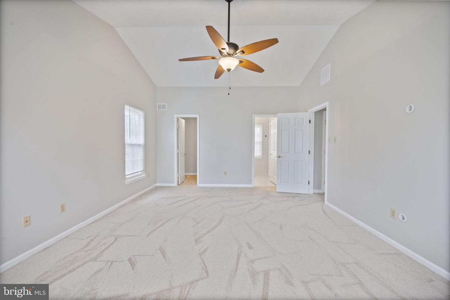 822 Lancaster Drive photo 21