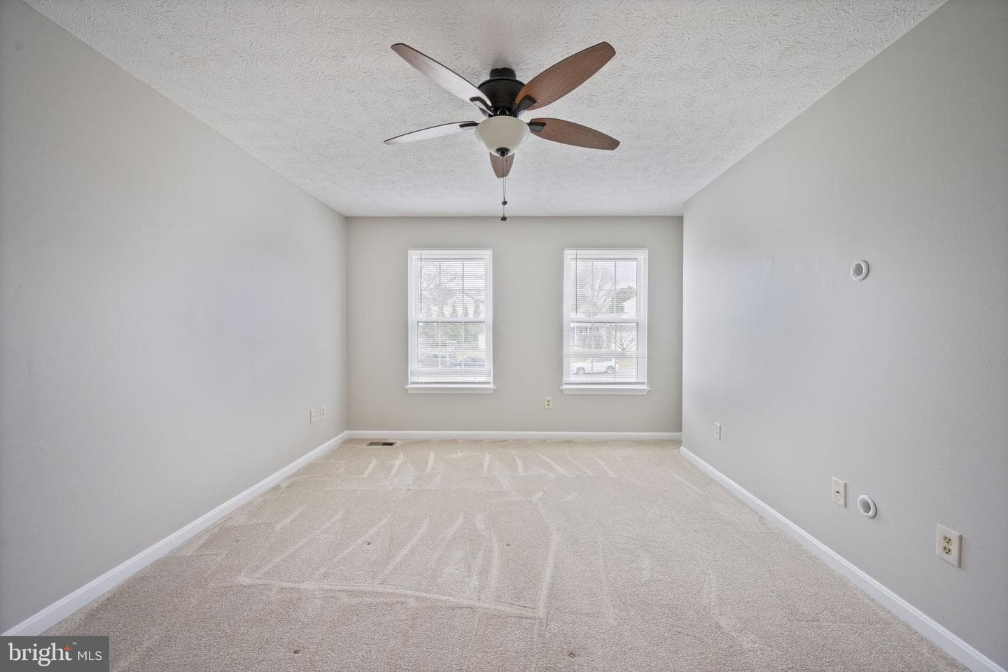 822 Lancaster Drive photo 28