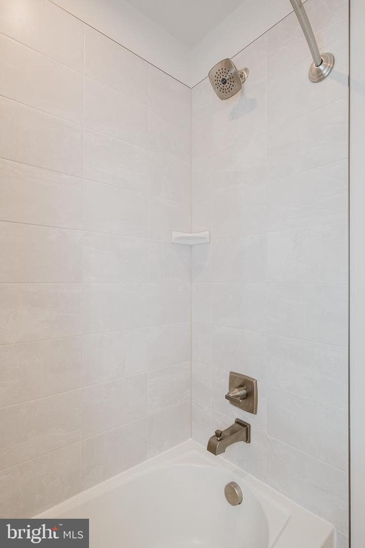 2754 Quicksilver Way photo 29