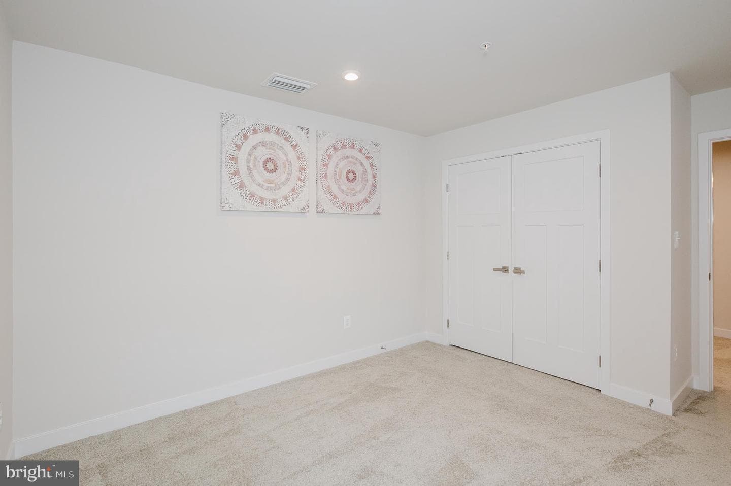 2754 Quicksilver Way photo 33