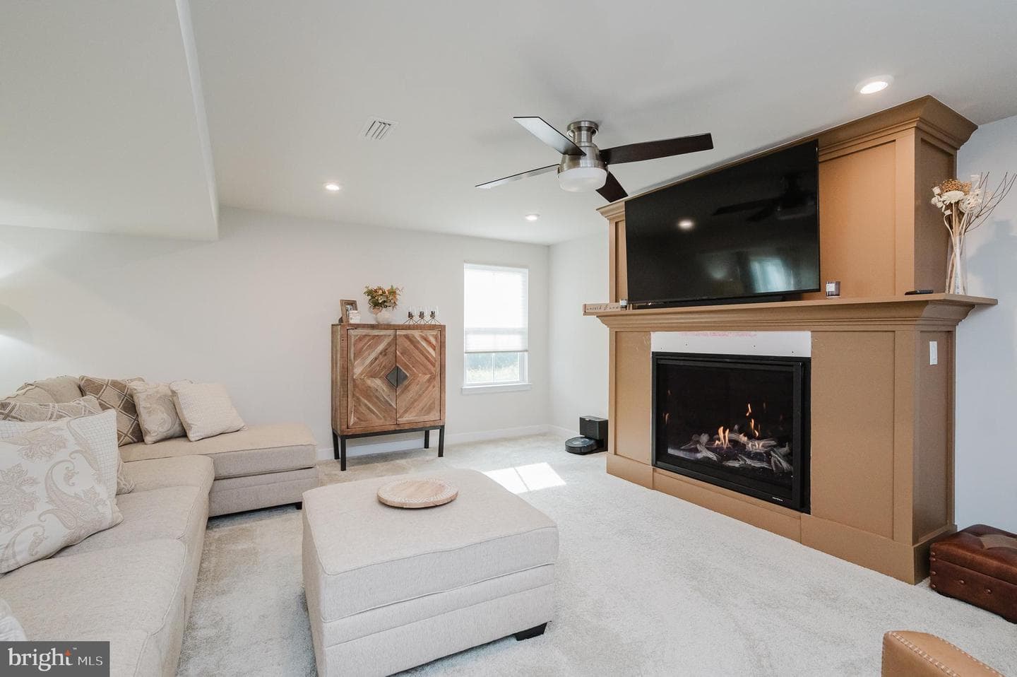 2754 Quicksilver Way photo 38