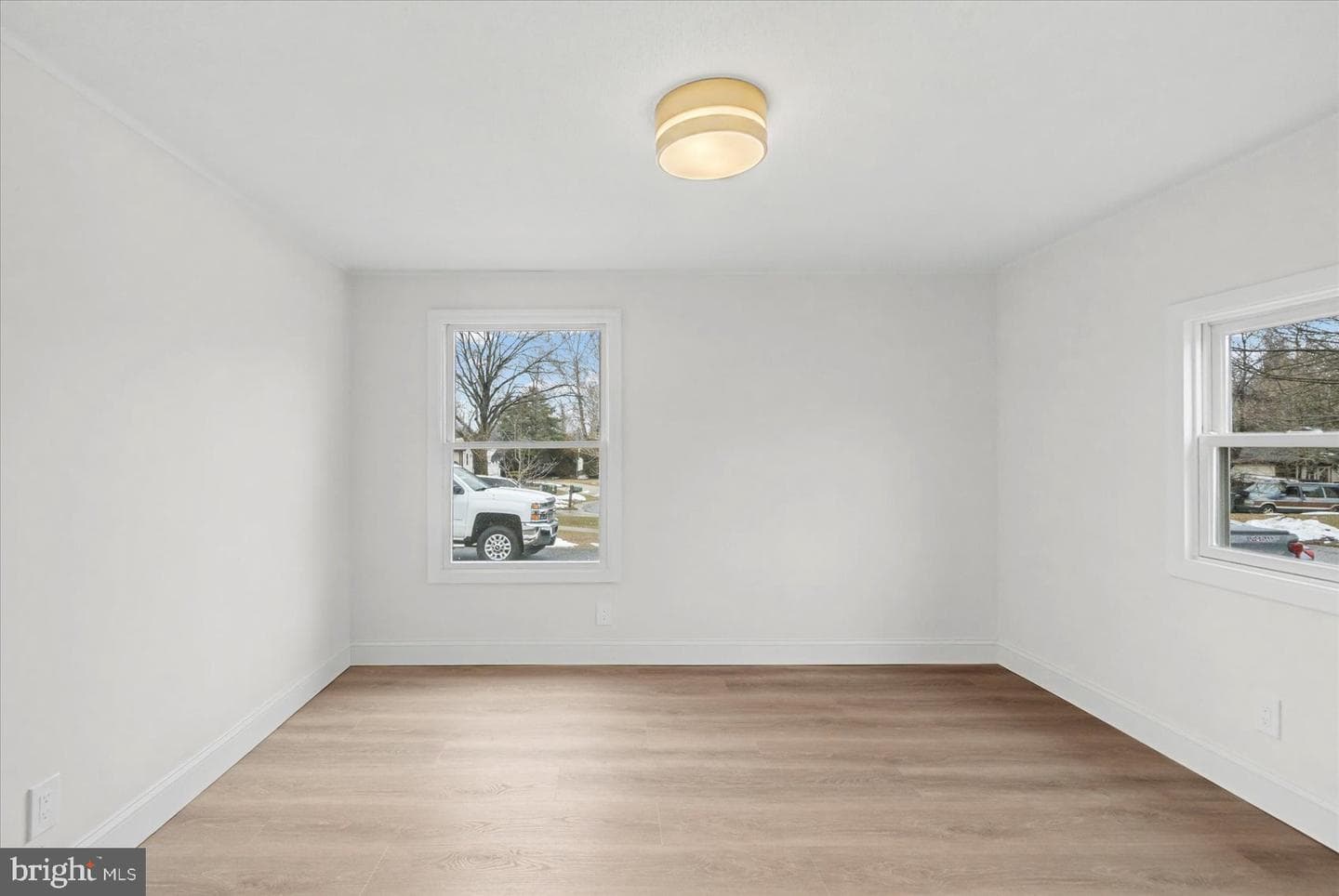 4035 Sharilyn Drive photo 35