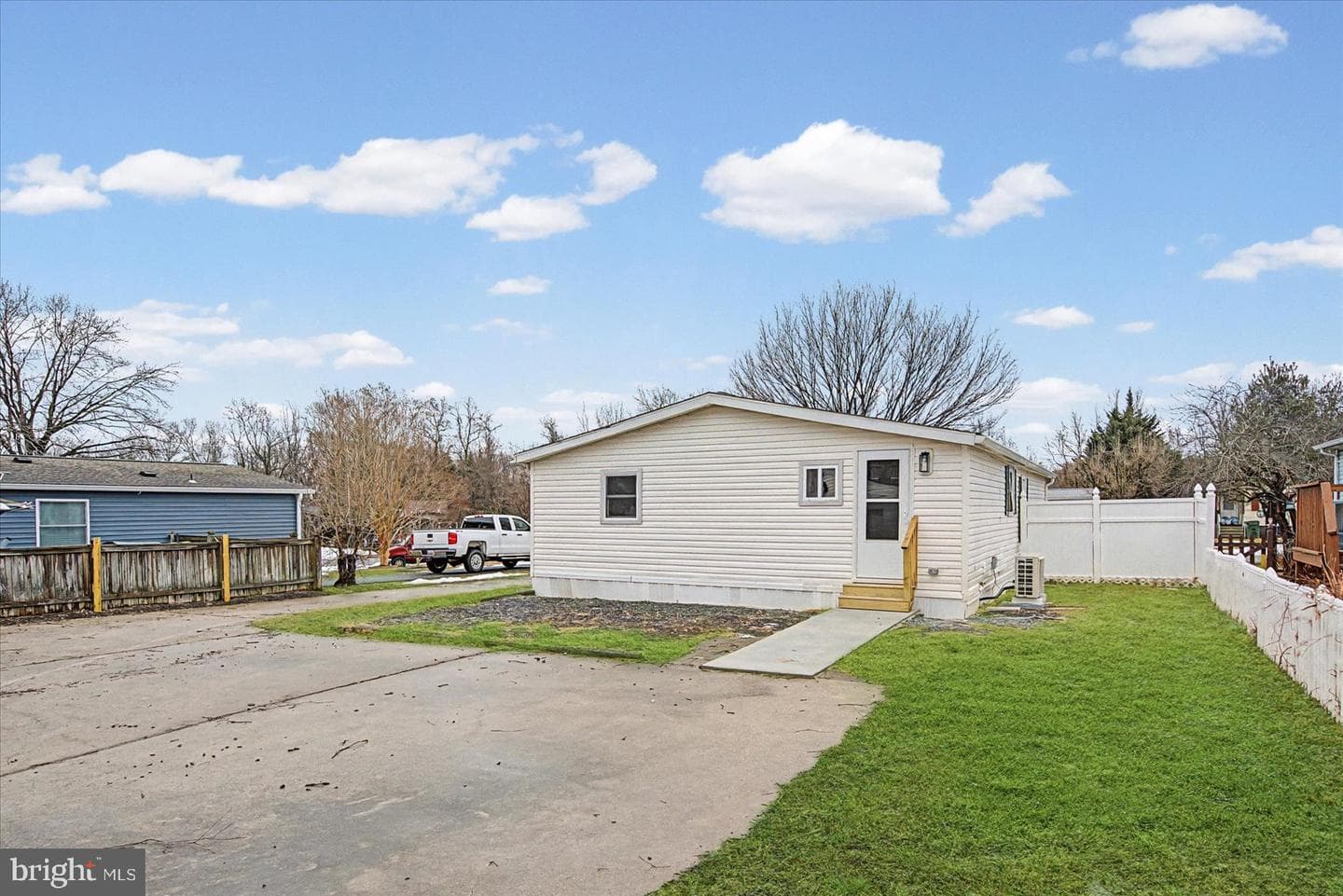 4035 Sharilyn Drive photo 44