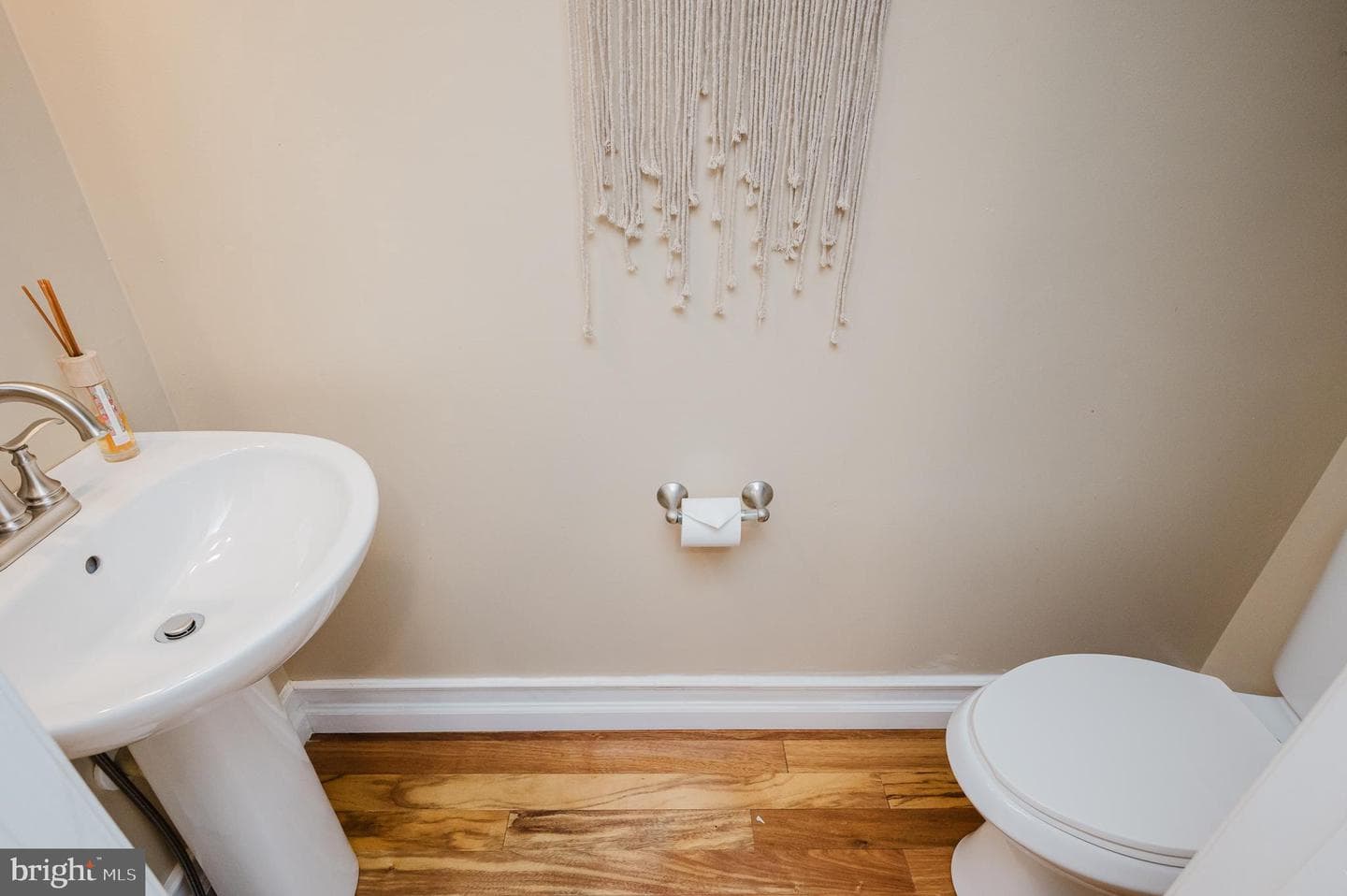 1204 Splashing Brook Drive photo 5