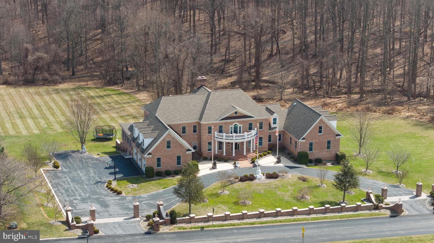 1410 Falls Crest Drive photo 46