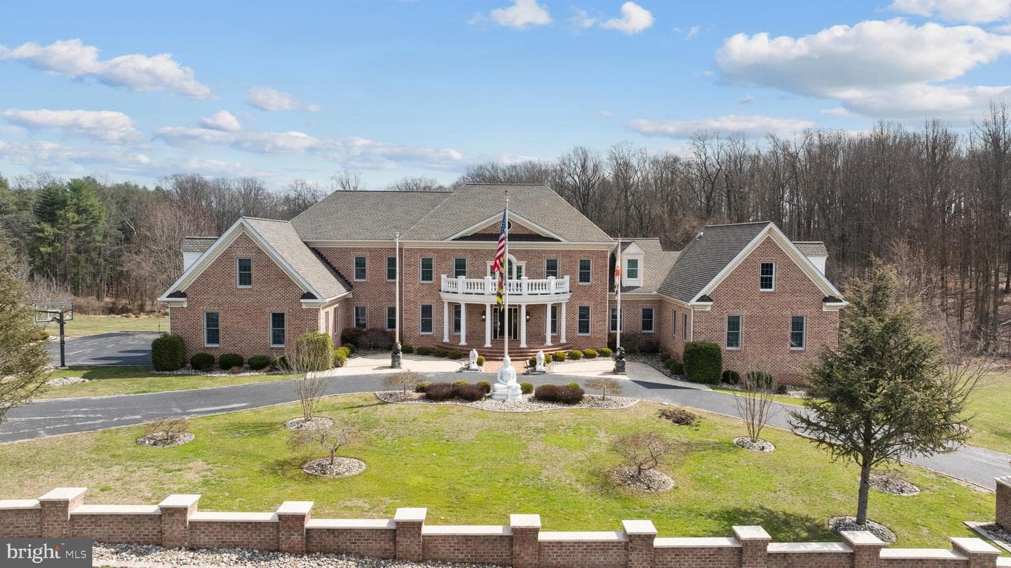 1410 Falls Crest Drive photo 49