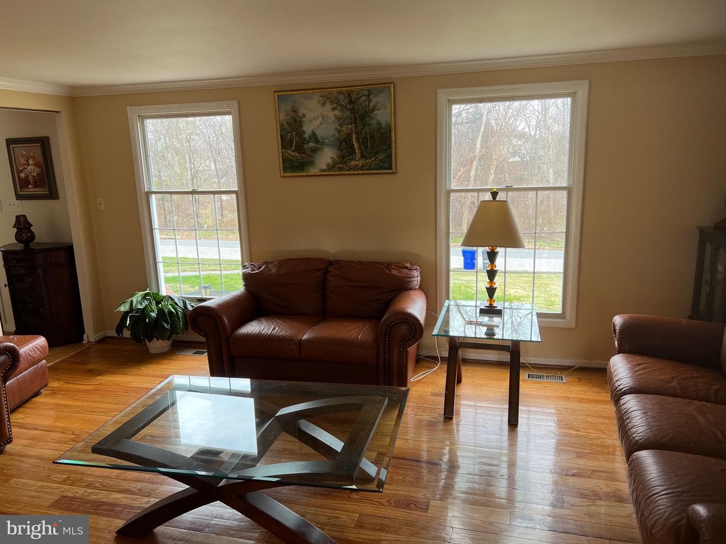 614 Camelot Drive photo 11