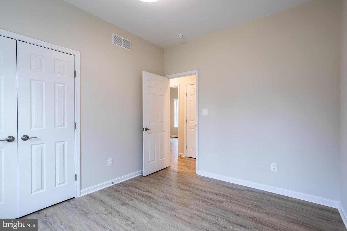 109 Marshall Drive photo 23