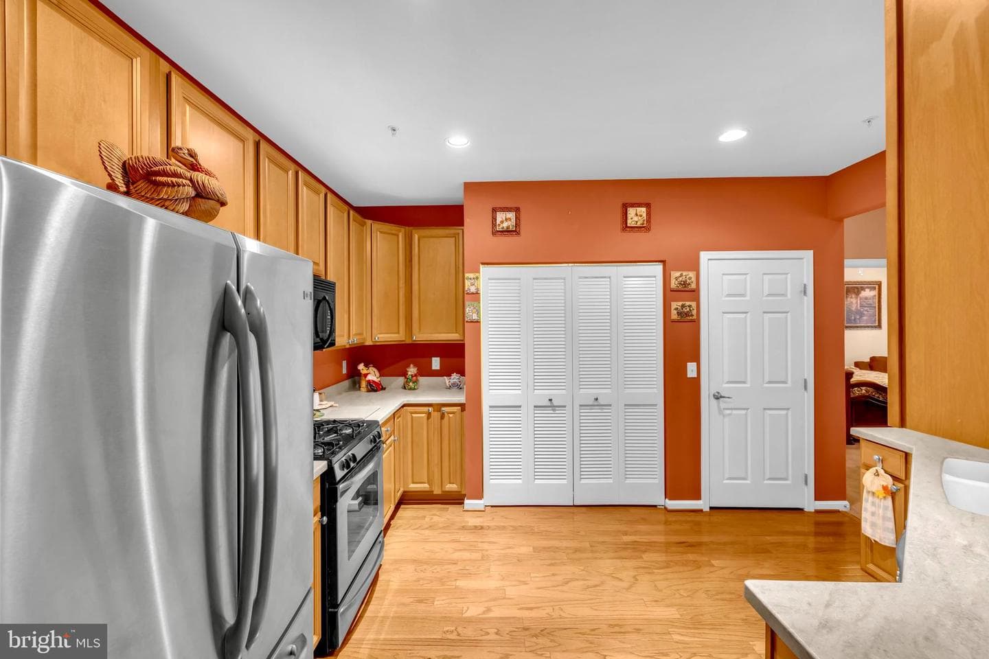 259 Beckenham Circle #404 photo 7
