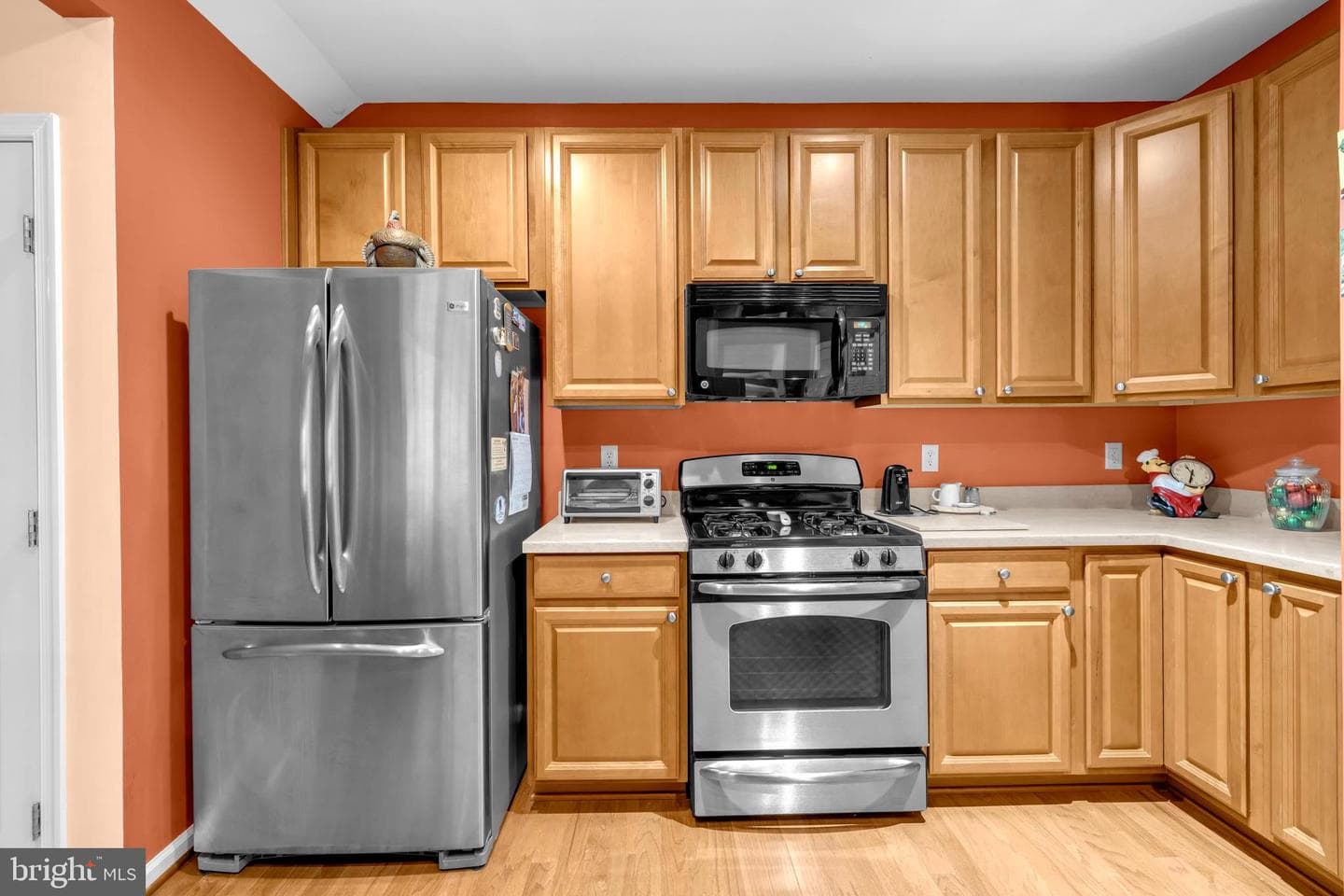 259 Beckenham Circle #404 photo 8