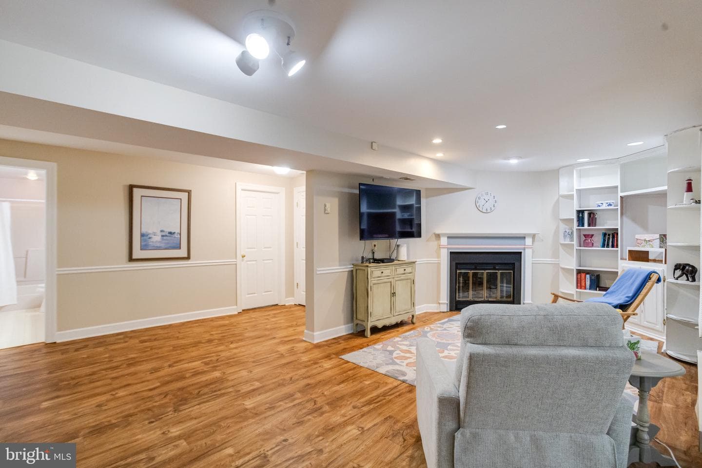200 Temple Drive photo 63
