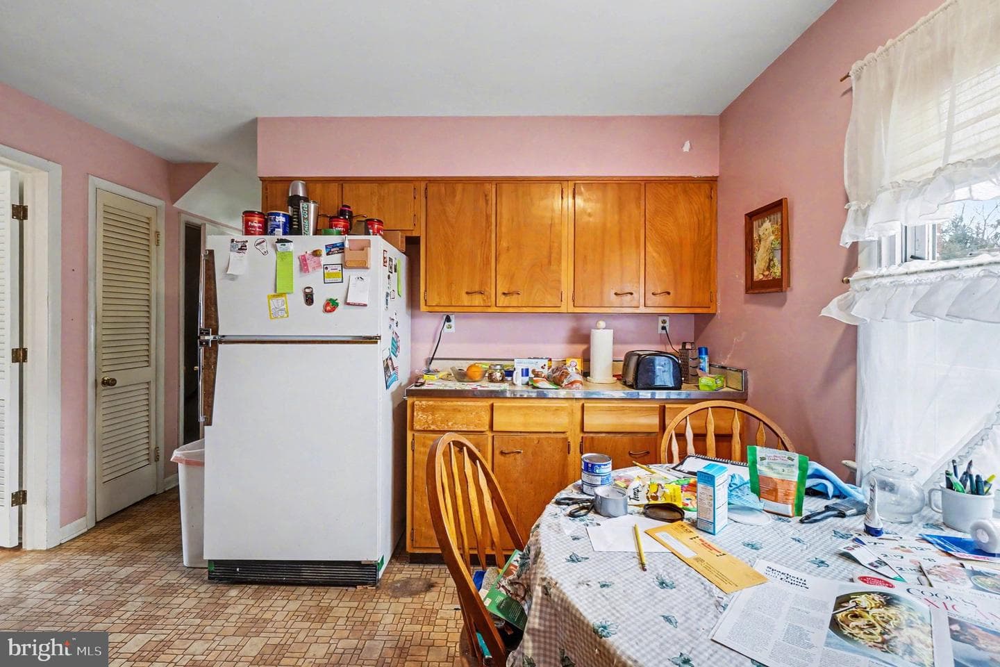 501 Giles Street photo 13