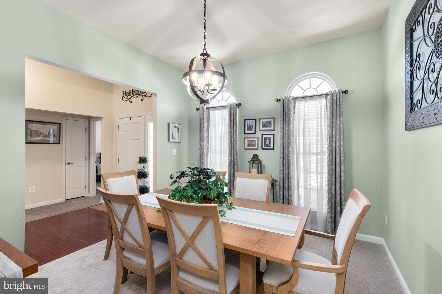 1300 Amedoro Court photo 3