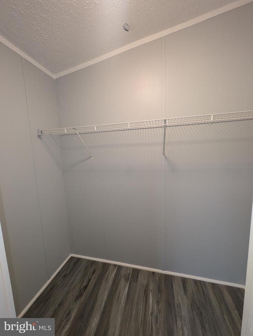 227 Poclain Rd photo 12