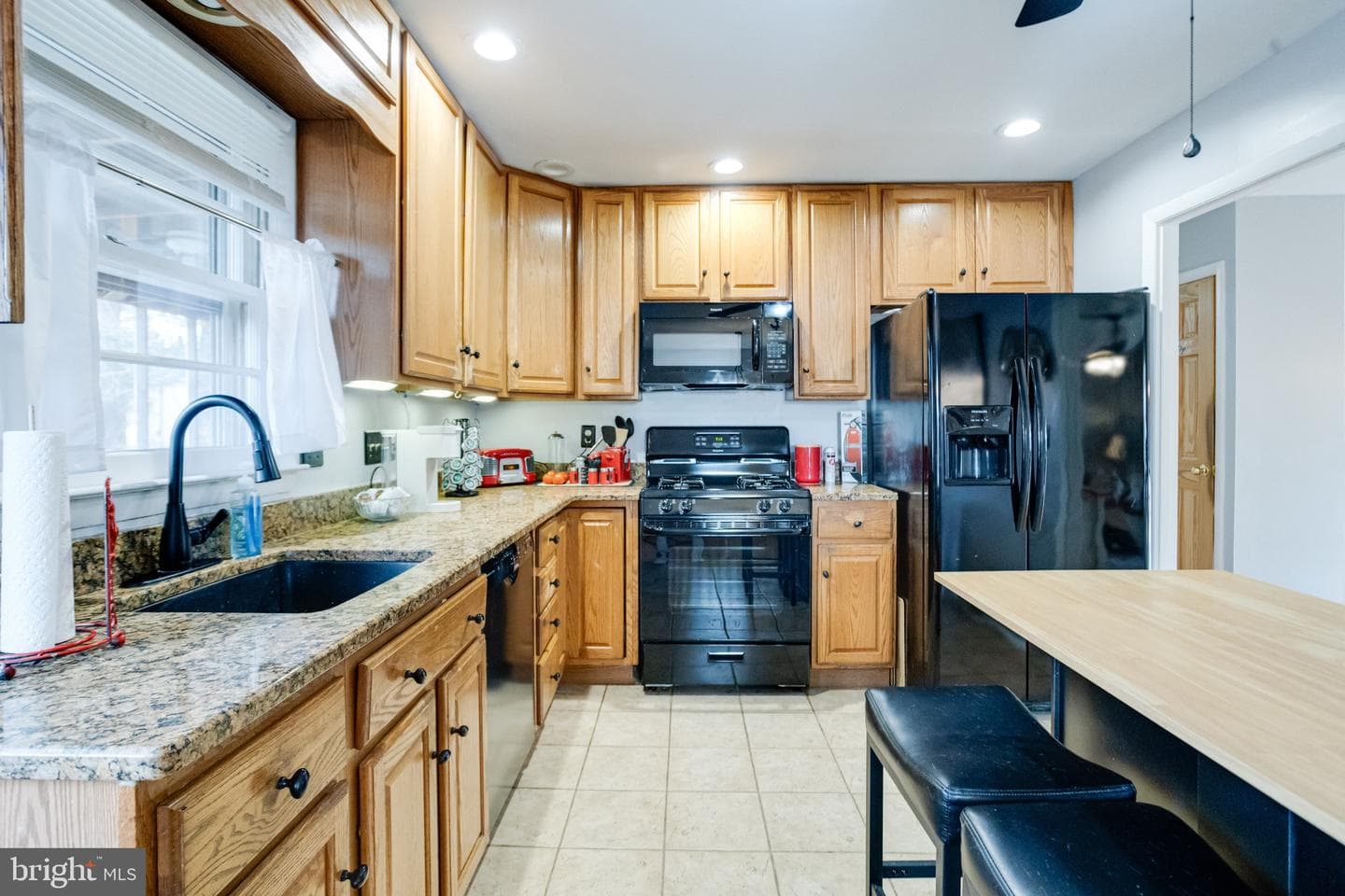 520 Woodbury Way photo 21