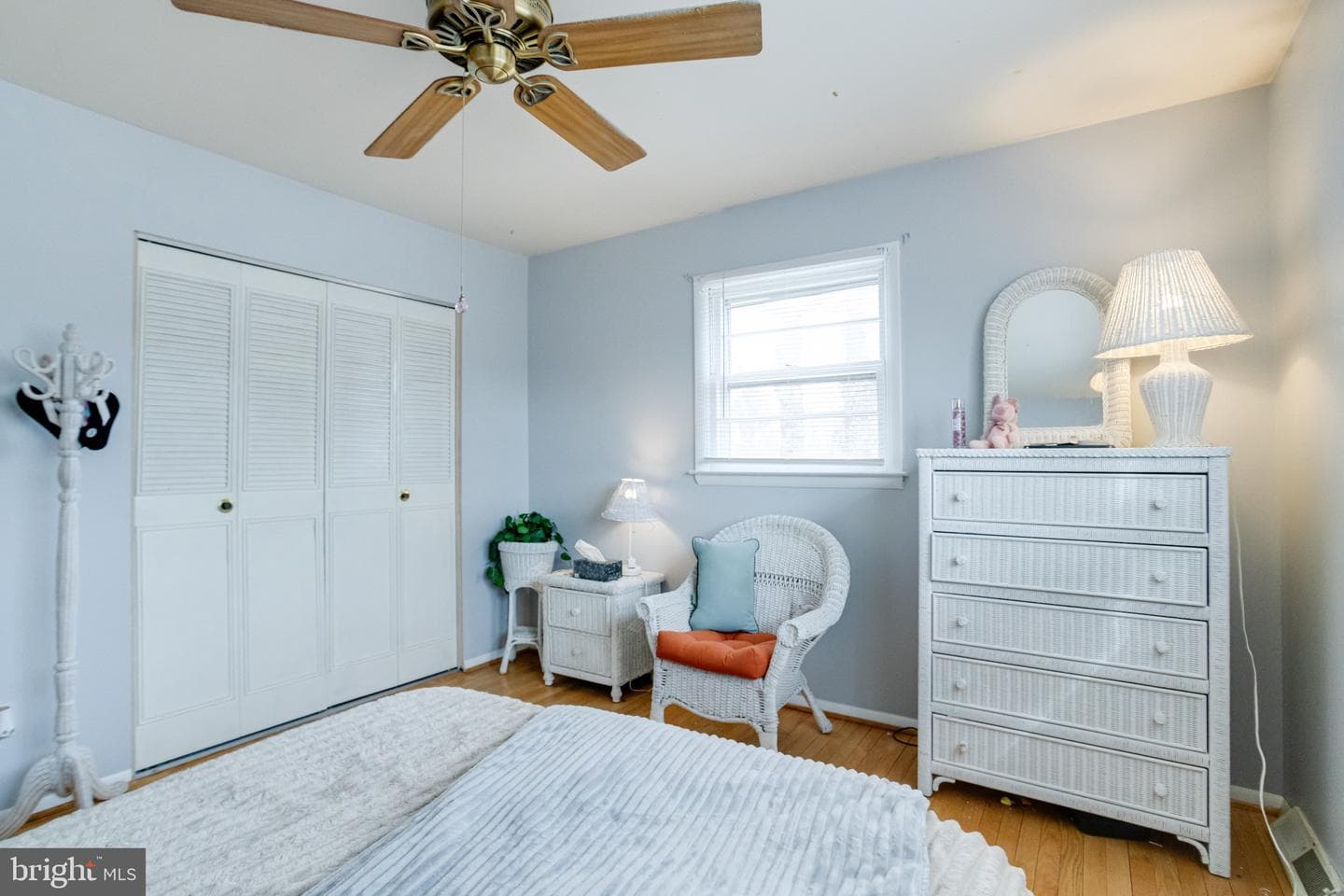 520 Woodbury Way photo 36