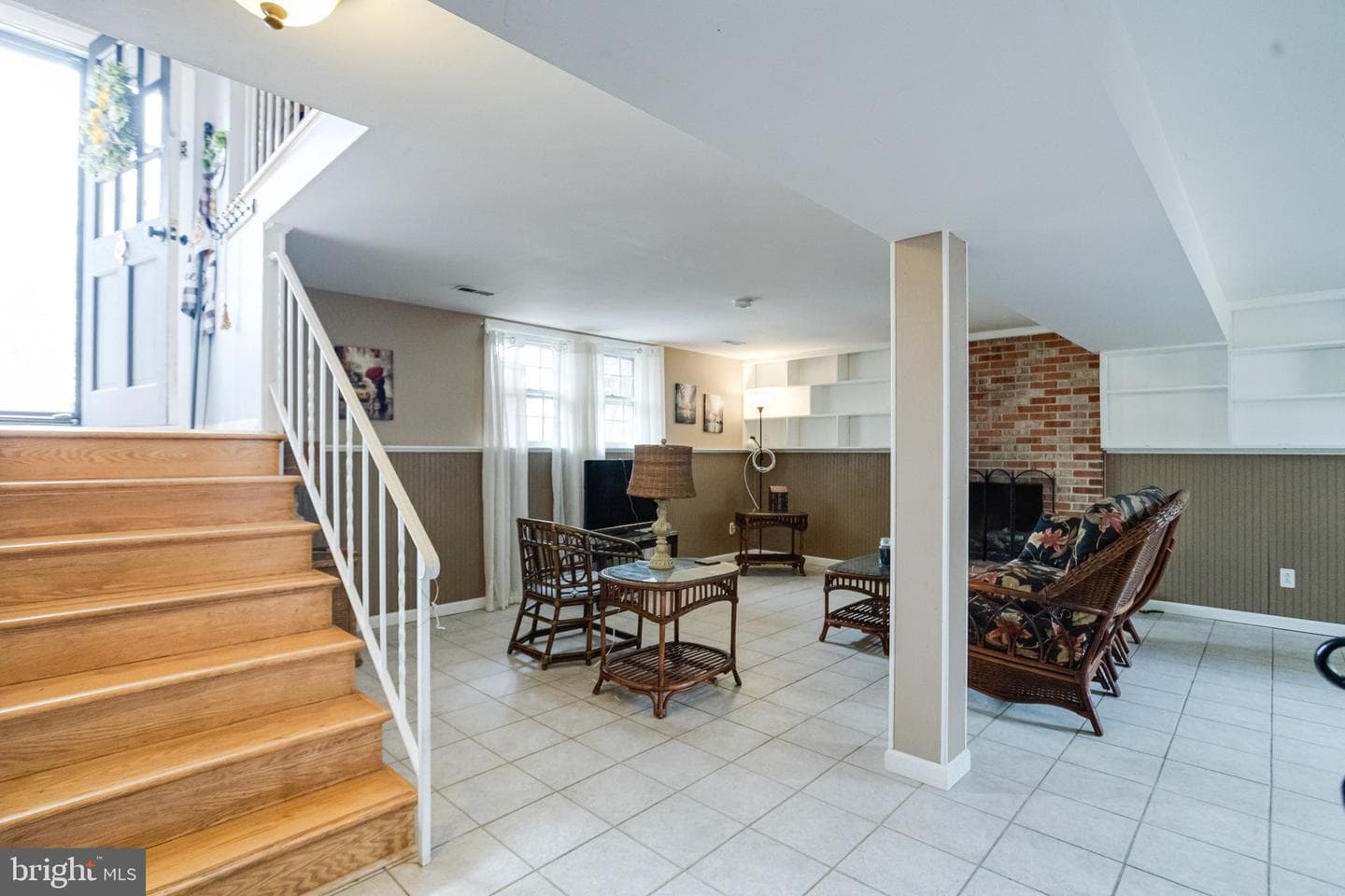 520 Woodbury Way photo 45