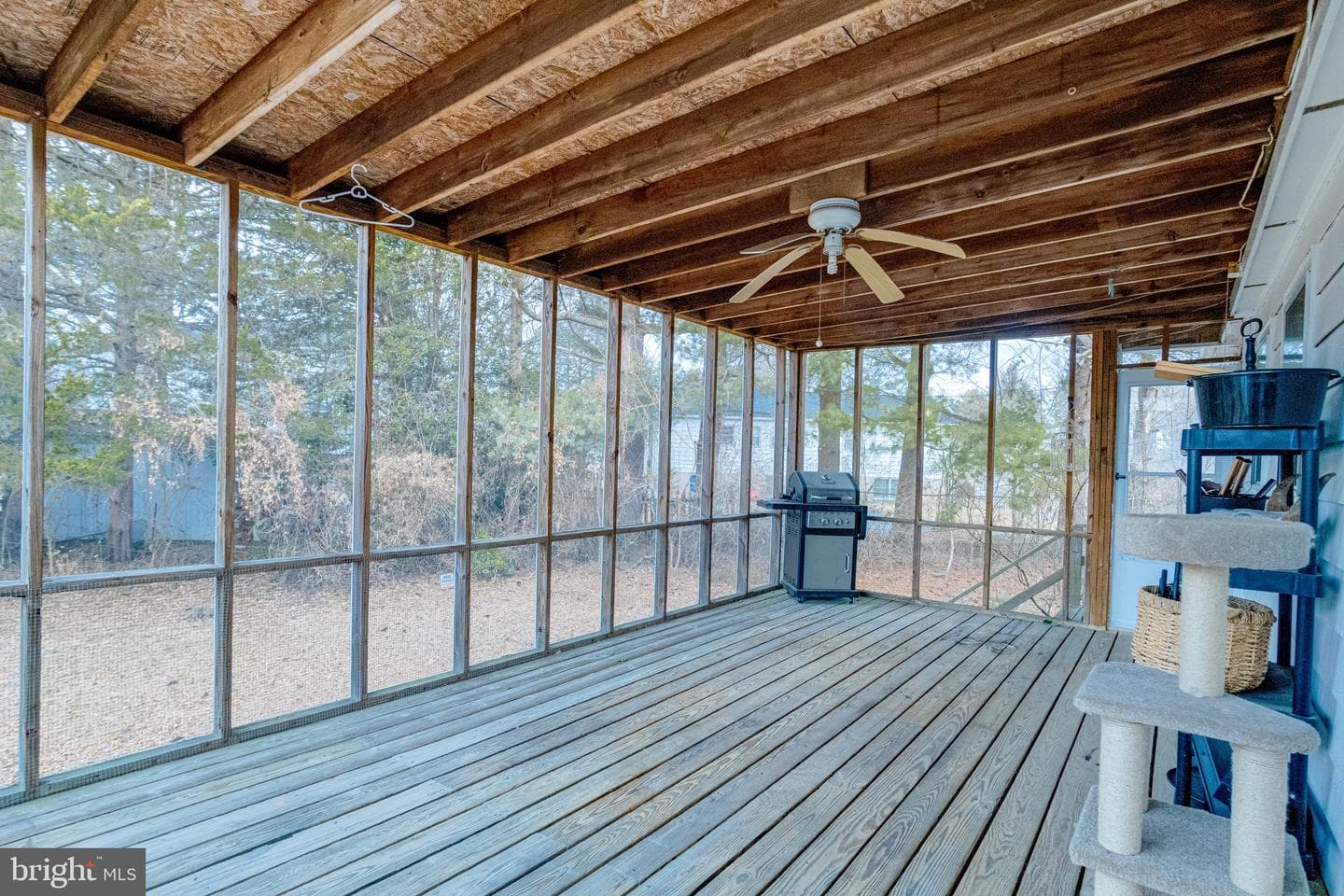 520 Woodbury Way photo 59