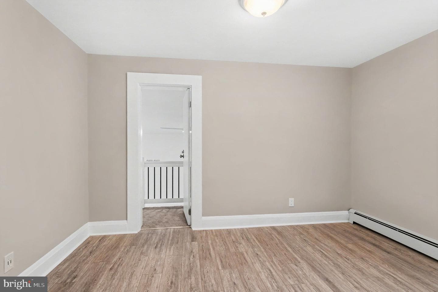 403 Edmund Street photo 11