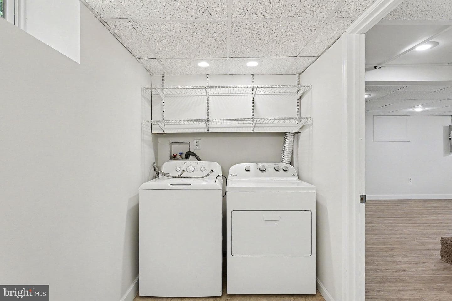 403 Edmund Street photo 24