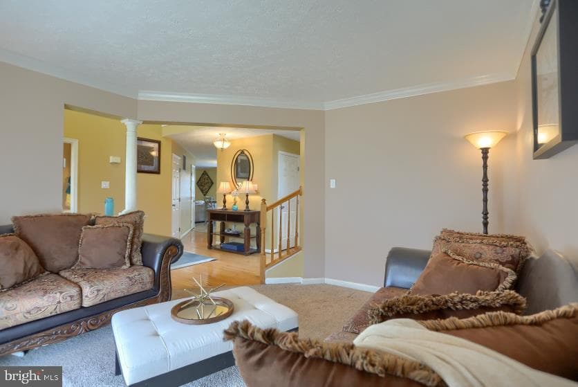 902 Minglewood Lane photo 7