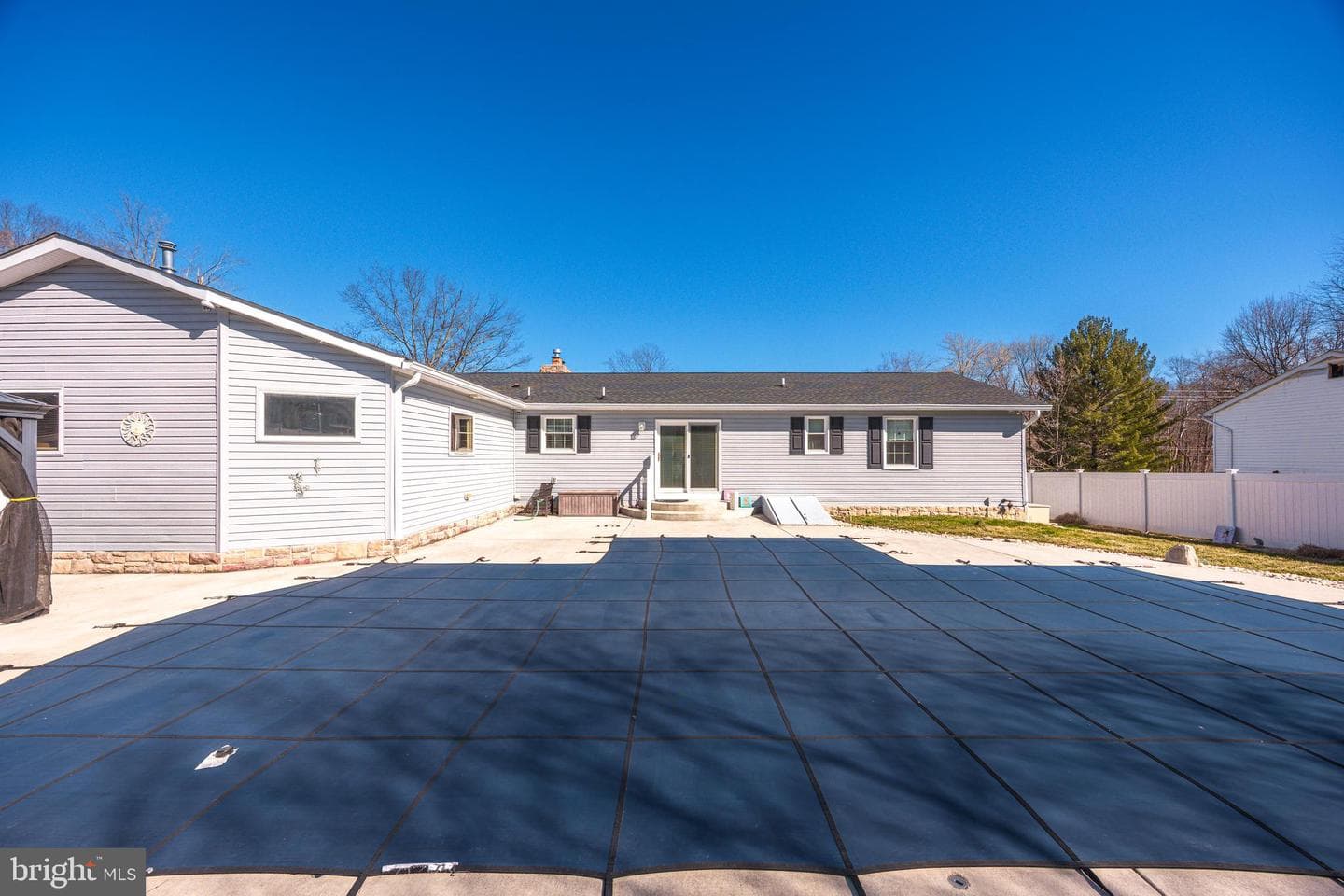 716 Paradise Road photo 21