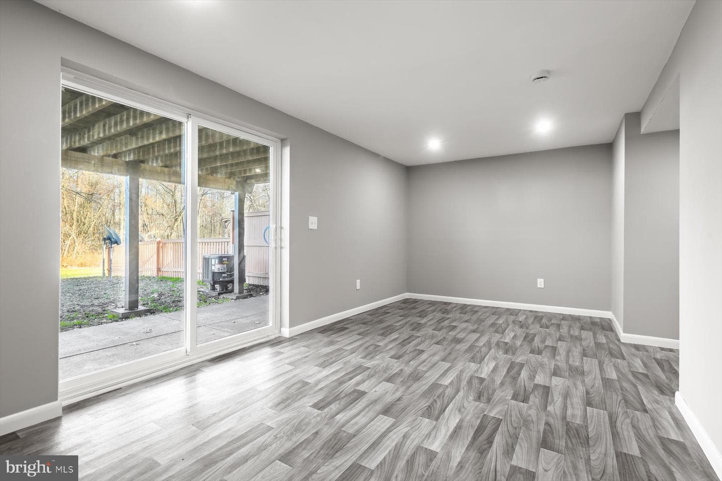 1471 Charlestown Drive photo 22