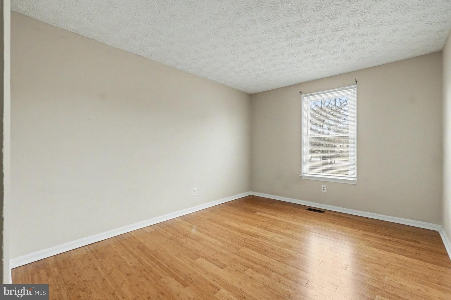 43 Oak Crest Court photo 16