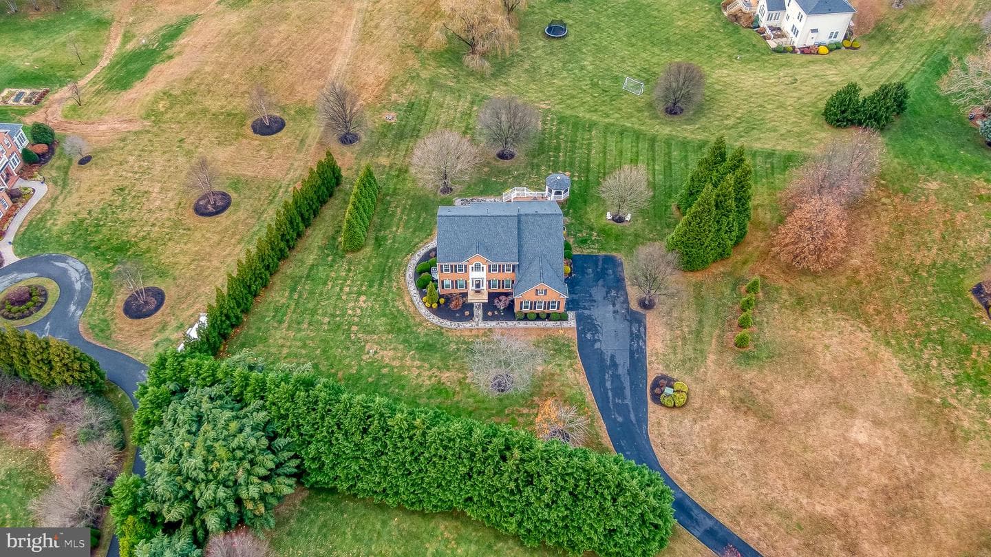 112 Bower Lane photo 107