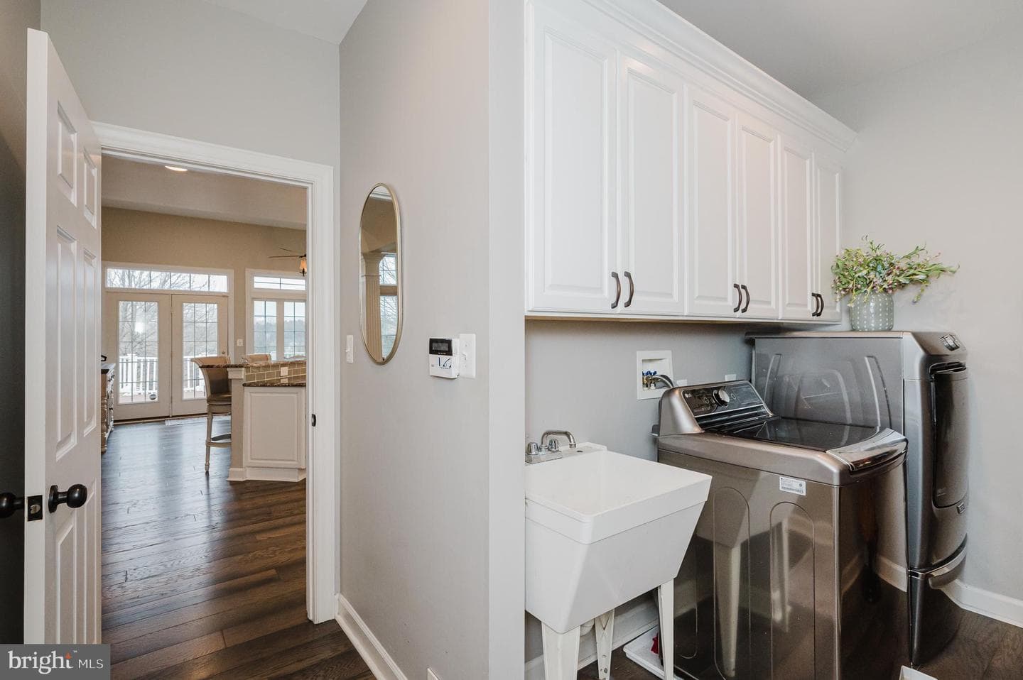 112 Bower Lane photo 32