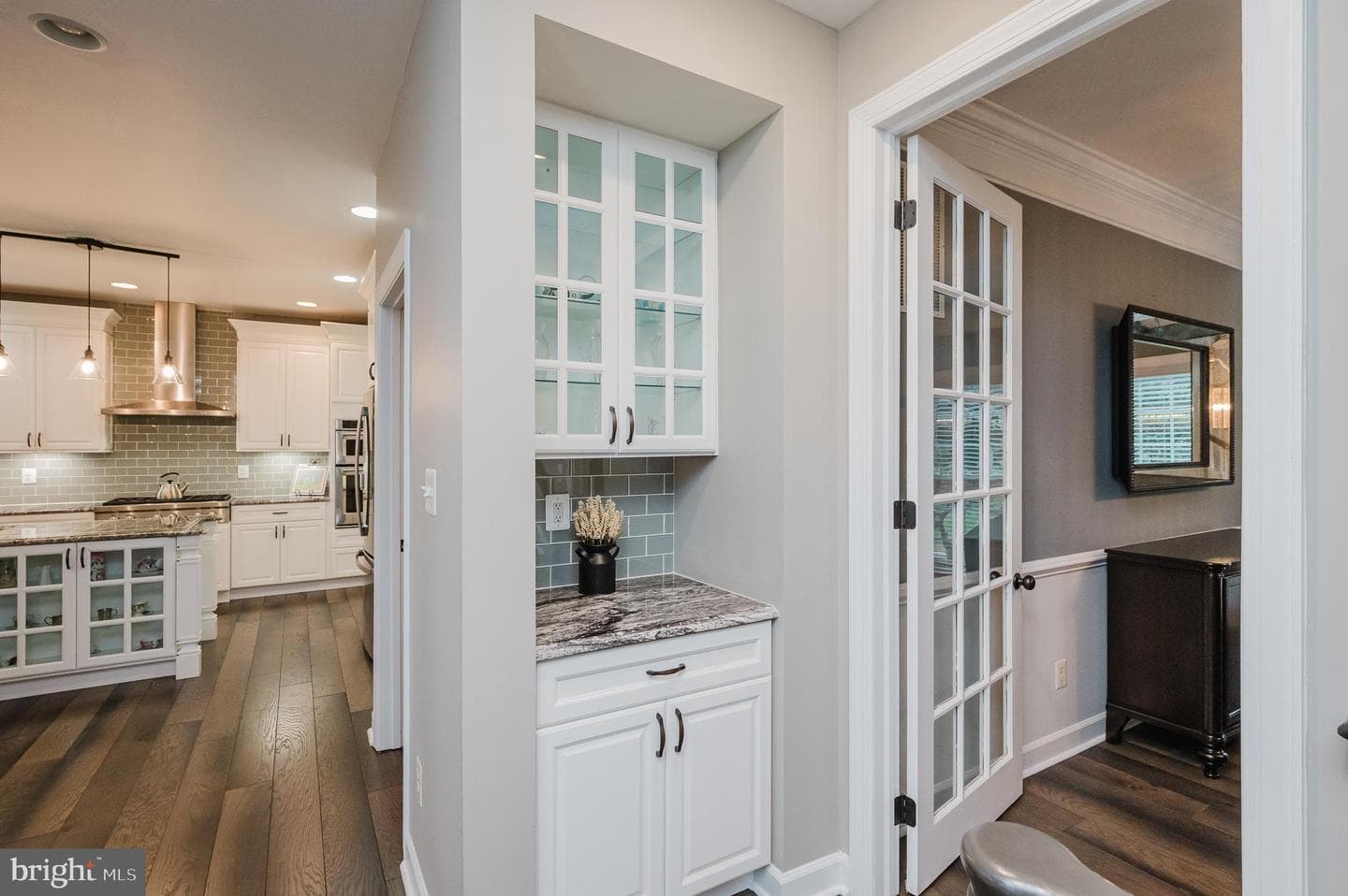 112 Bower Lane photo 33