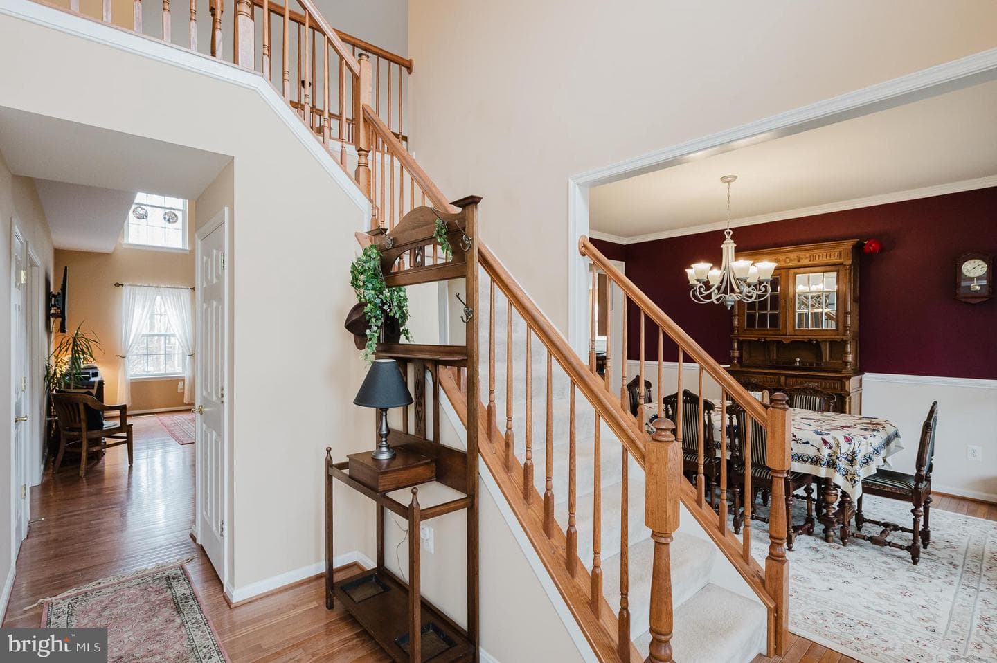 555 Beards Hill Road photo 6