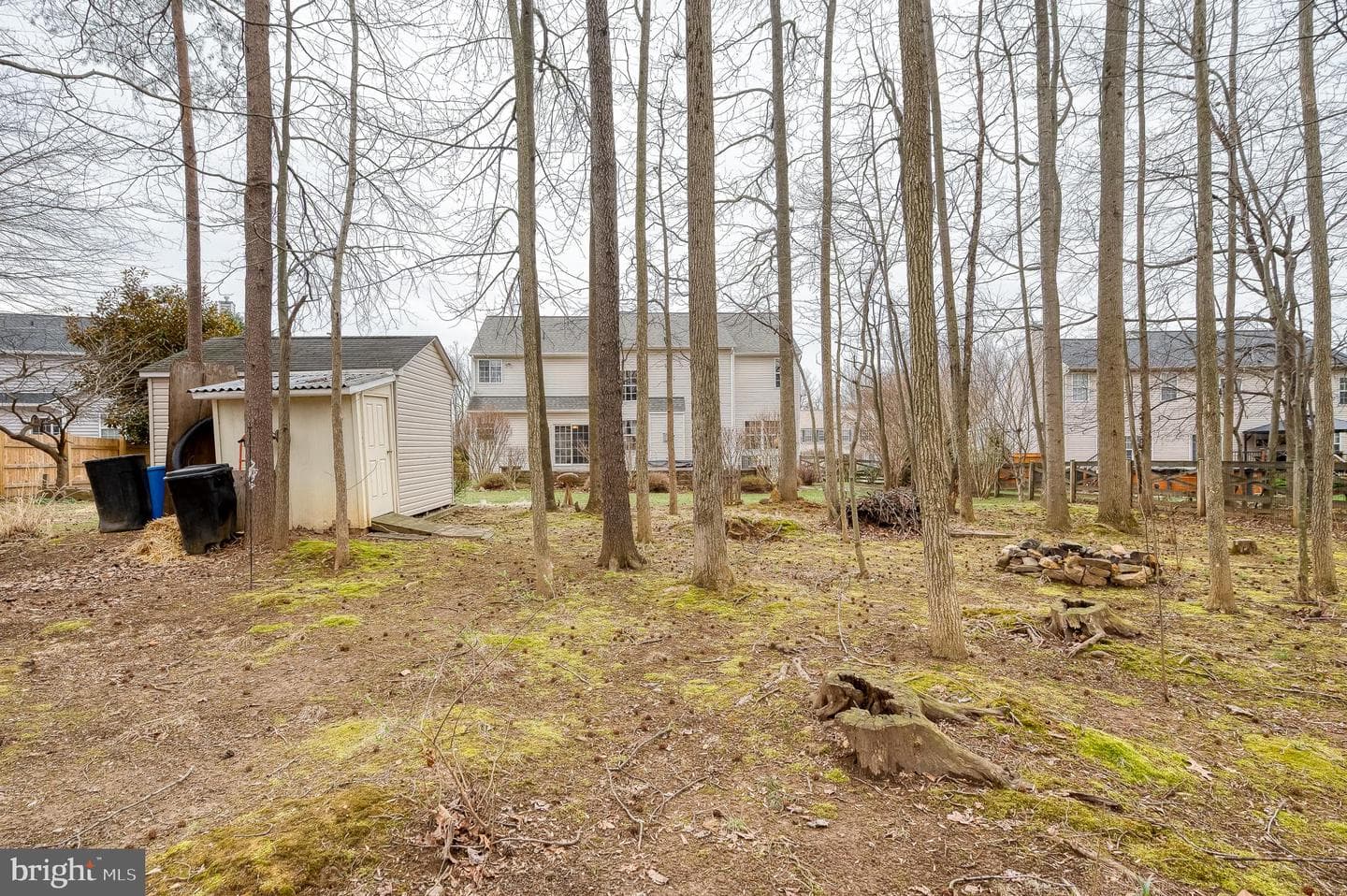 555 Beards Hill Road photo 94