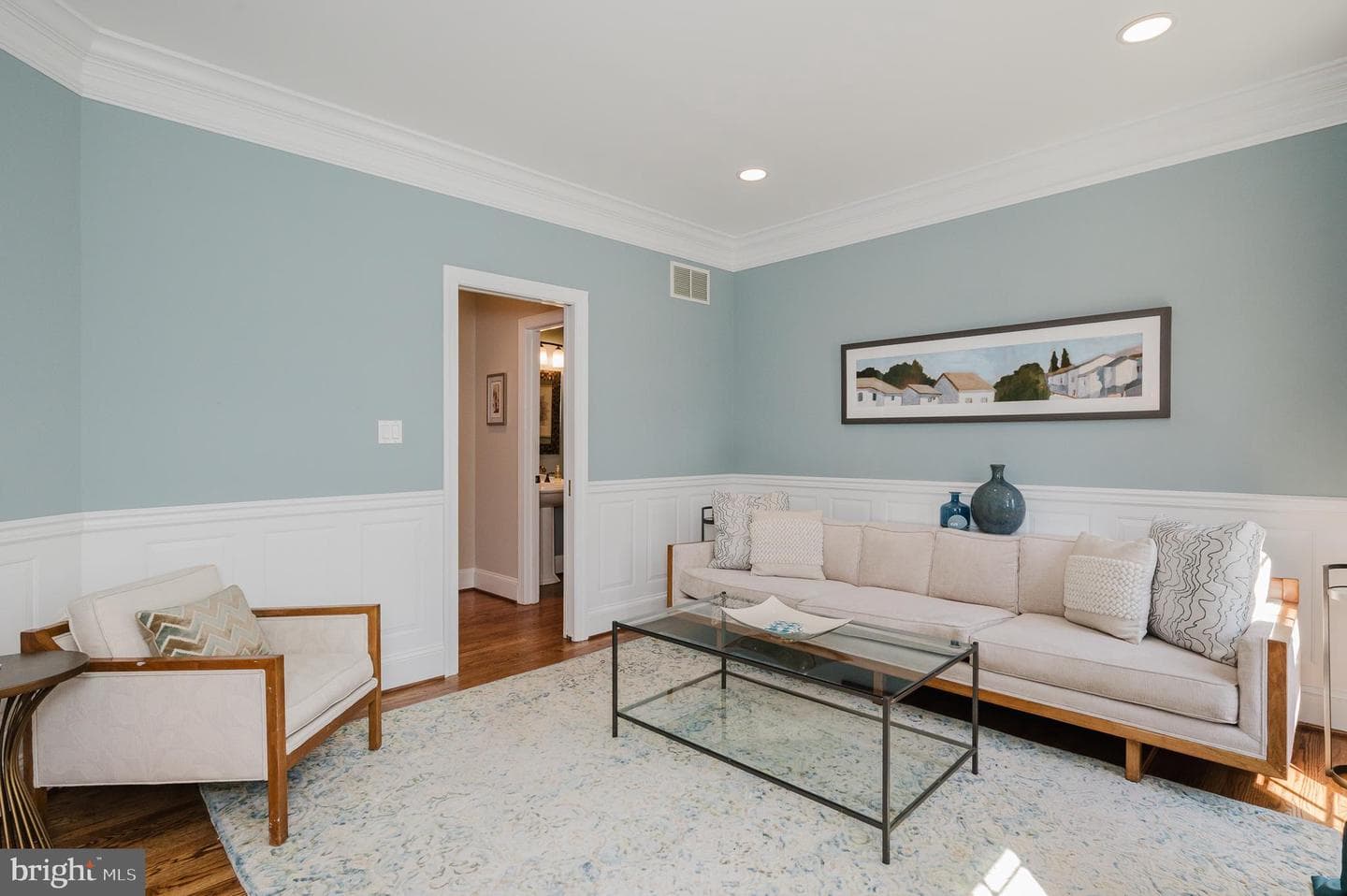 1408 Tayside Way photo 14