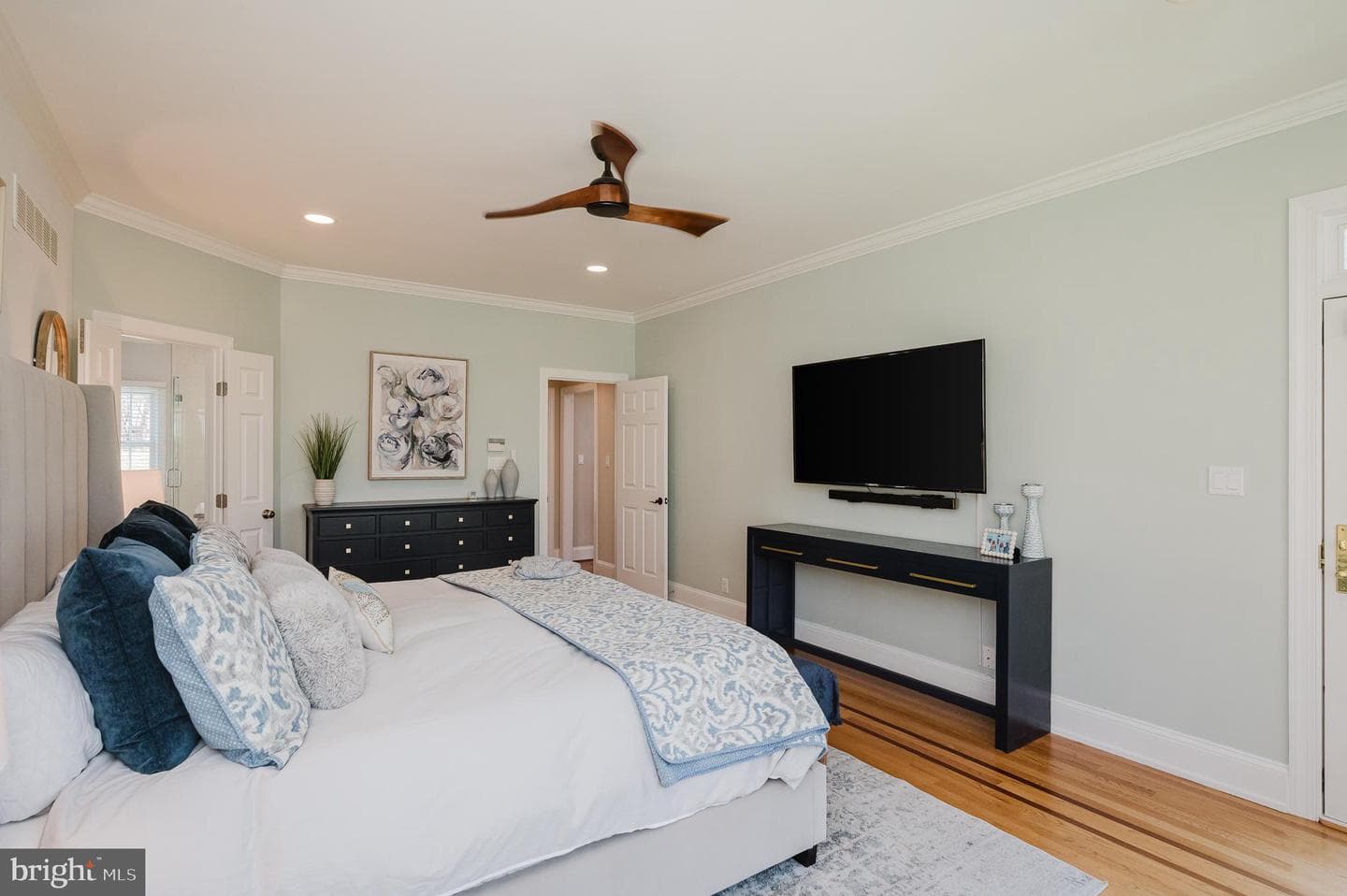 1408 Tayside Way photo 55