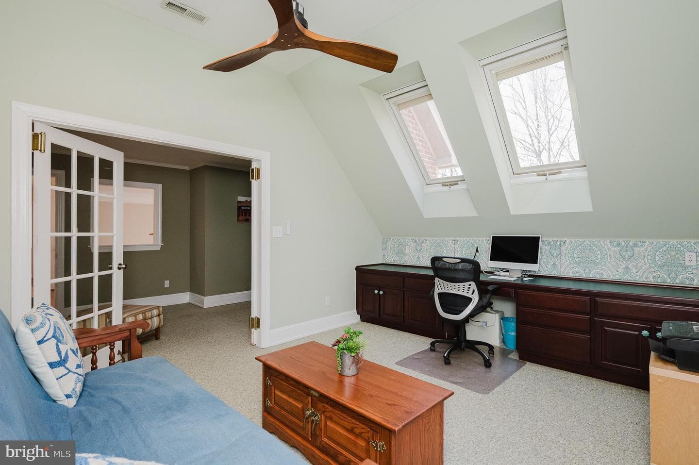 1408 Tayside Way photo 91