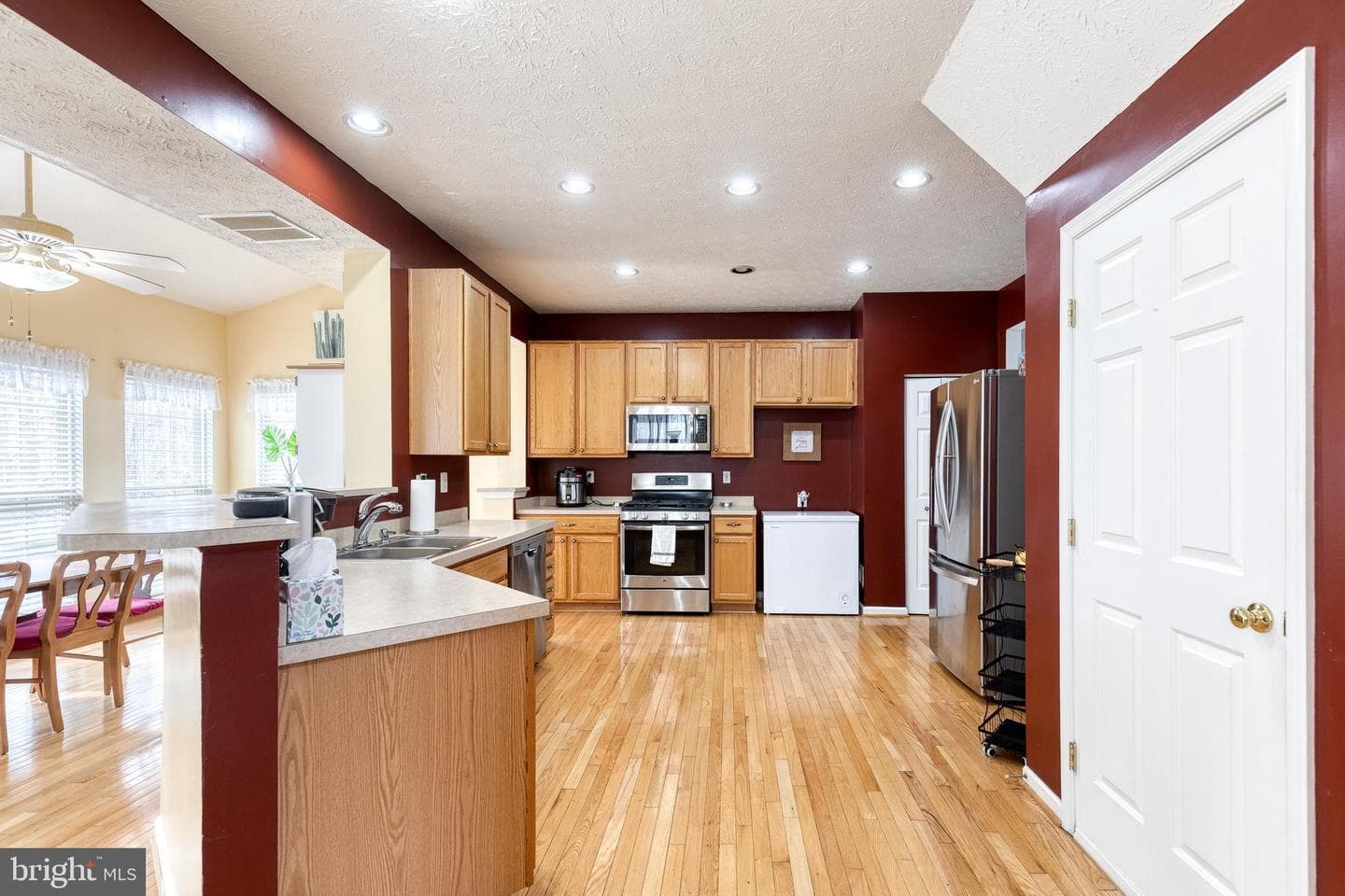 2970 Siwanoy Drive photo 10