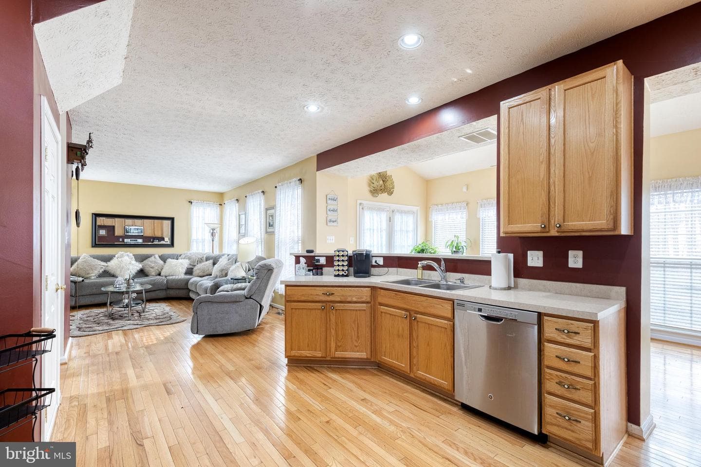 2970 Siwanoy Drive photo 11