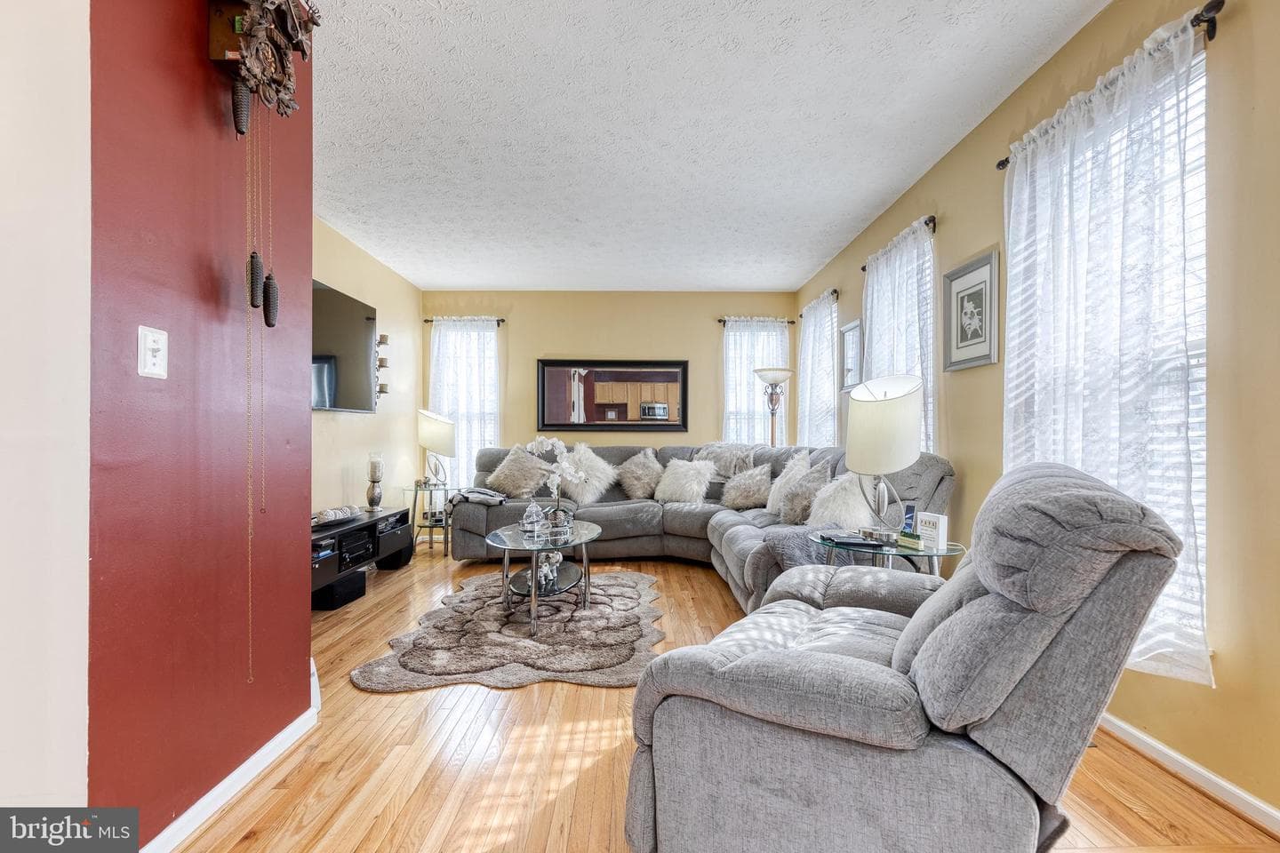 2970 Siwanoy Drive photo 6