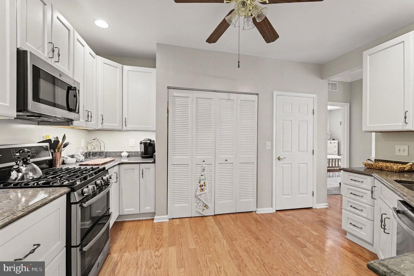101 Nichols Street #6f photo 10