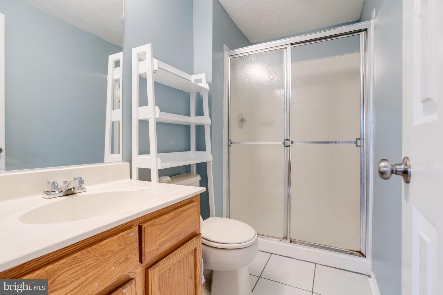 943 Lynham Court #943 photo 26