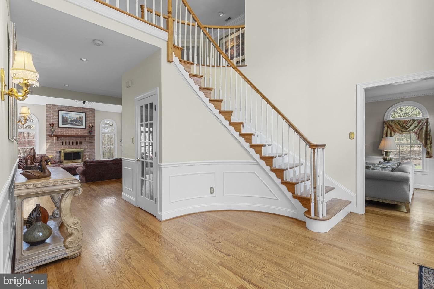 1406 Tayside Way photo 2