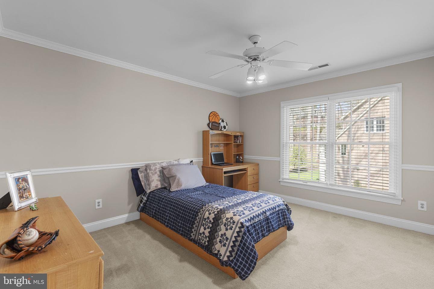 1406 Tayside Way photo 47