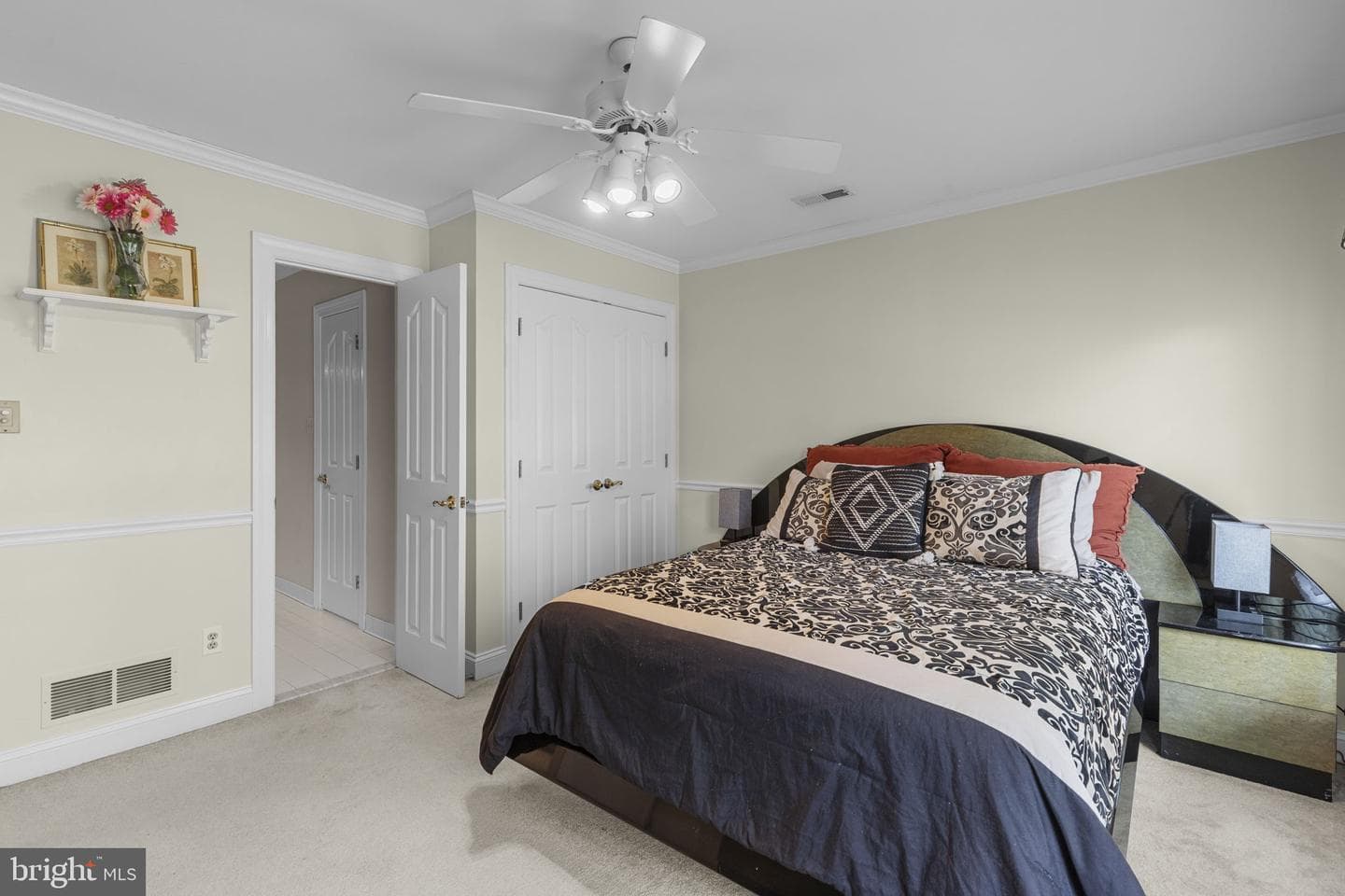1406 Tayside Way photo 52